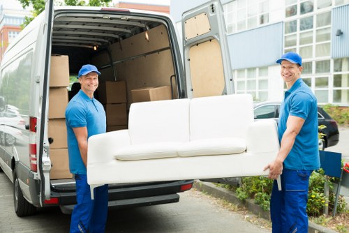 Professional home move planning in Fulham with local access challenges